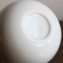 Load image into Gallery viewer, Handmade Matcha Pouring Bowl (Chawan) -  Kiyora 清ら katakuchi White