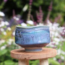 Load image into Gallery viewer, Handmade Matcha Bowl (Chawan) - Sunrise 日の出 Blue/ Yellow