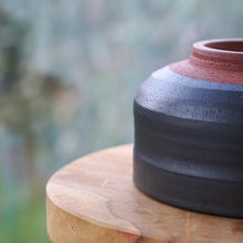 Load image into Gallery viewer, Handmade Matcha Chawan - Ukiyo Black